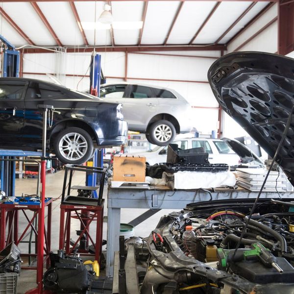 What Makes Yokum’s Body Shop the Best? CARSTAR Ukiah Yokum's Body Shop